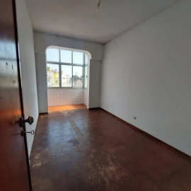 Apartamento T2 para Venda em Algueirão-Mem Martins