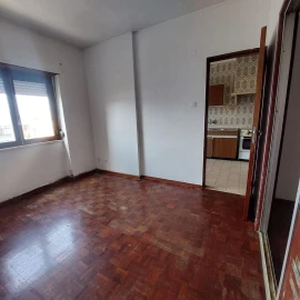 Apartamento T2 para Venda em Algueirão-Mem Martins