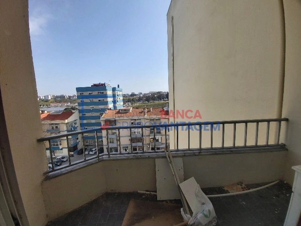Apartamento T2 para Venda em Amora Foto 19