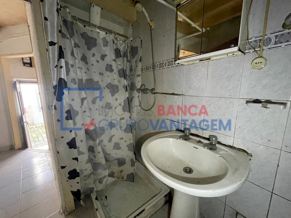 Moradia T1 para Venda em Aranhas Foto 9