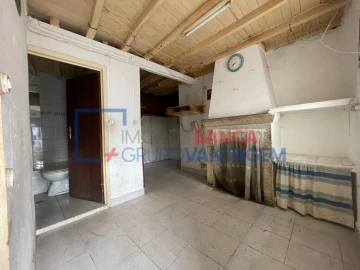 Moradia T1 para Venda em Aranhas