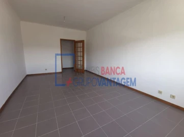 Apartamento T2 para Venda em São Vitor (Braga)