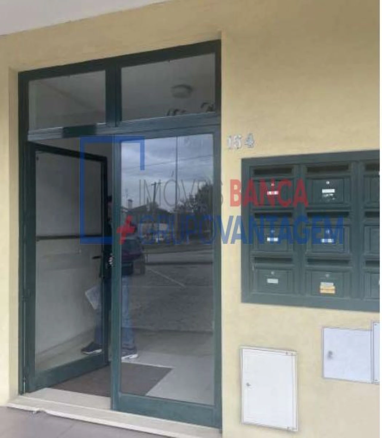 Apartamento T1 para Venda em Paço de Sousa Foto 3