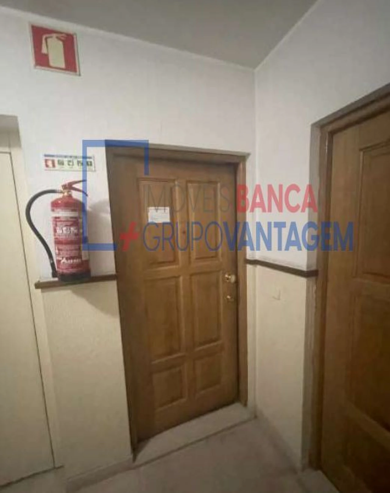 Apartamento T1 para Venda em Paço de Sousa Foto 4