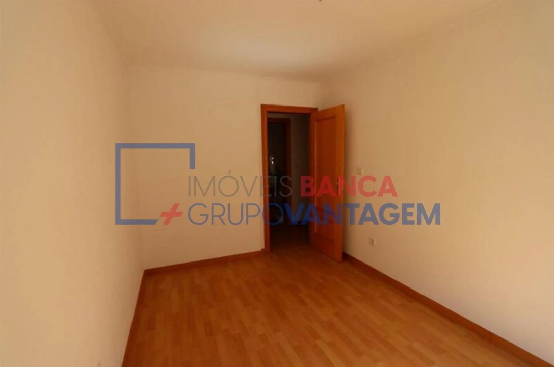 Apartamento T3 para Venda em Alhos Vedros Foto 9