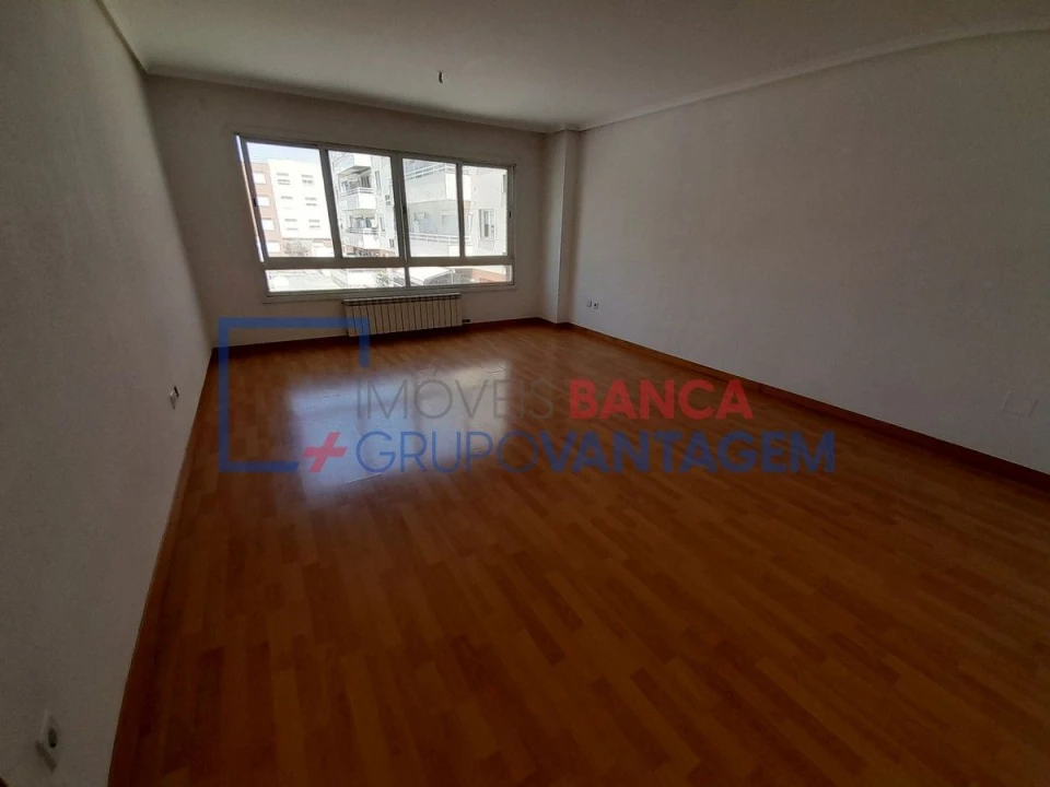 Apartamento T3 para Venda em Alhos Vedros Foto 11