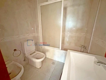 Apartamento T2 para Venda em Mafamude e Vilar do Paraíso