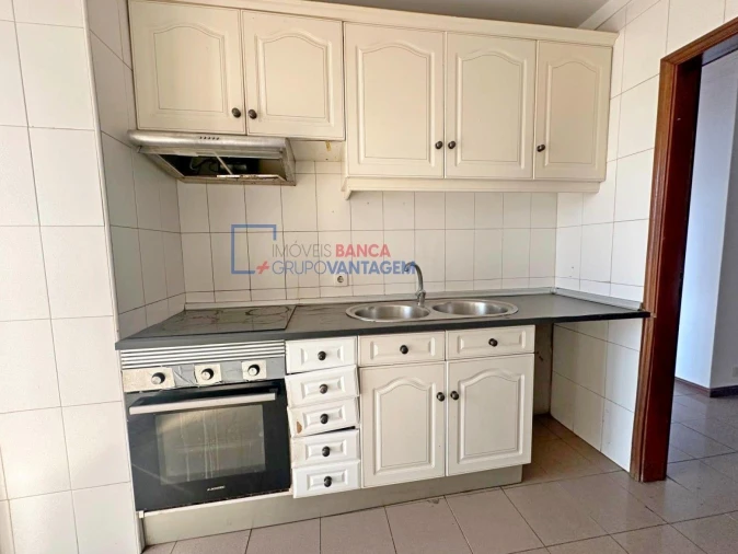 Apartamento T2 para Venda em Mafamude e Vilar do Paraíso Foto 9