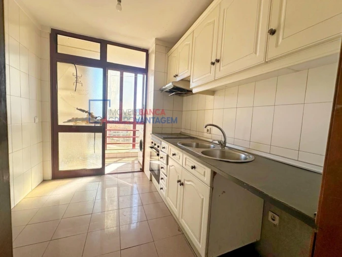 Apartamento T2 para Venda em Mafamude e Vilar do Paraíso Foto 10