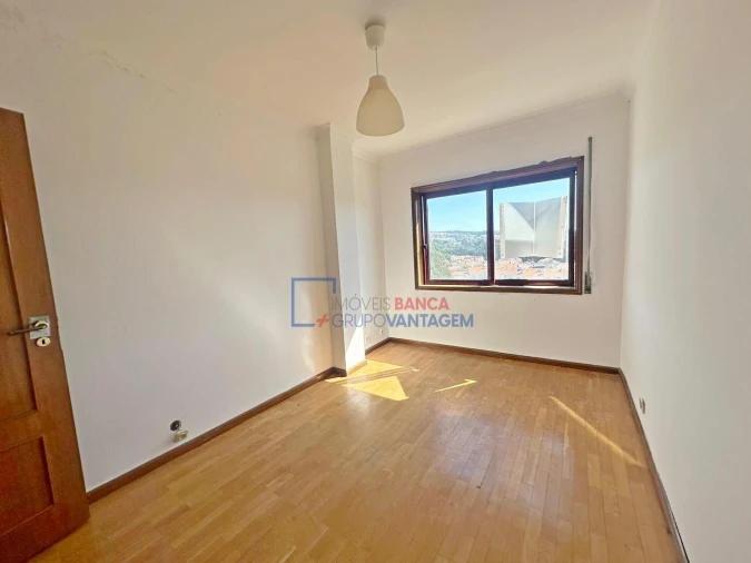 Apartamento T2 para Venda em Mafamude e Vilar do Paraíso Foto 15