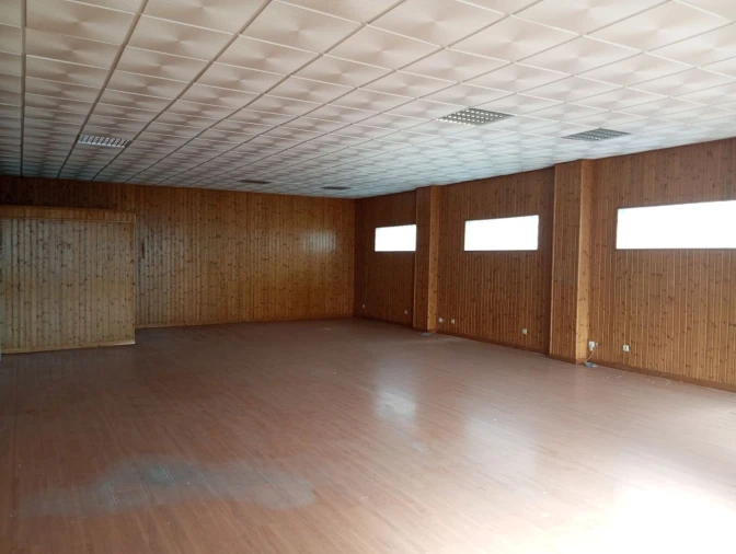 Armazém para Venda em Alcanena e Vila Moreira Foto 25