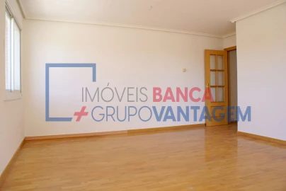 Apartamento T3 para Venda em Alhos Vedros