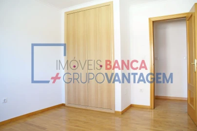 Apartamento T3 para Venda em Alhos Vedros