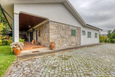 Quinta T3 para Venda em Paredes