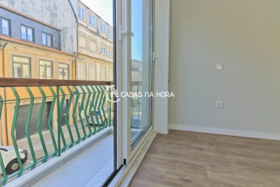 Apartamento T3 para Arrendamento em Cedofeita, Santo Ildefonso, Sé, Miragaia, São Nicolau e Vitória