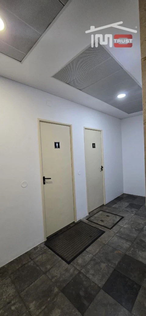 Armazém para Venda em Oeiras e São Julião da Barra, Paço de Arcos e Caxias