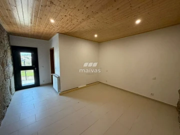 Moradia T3 para Venda em Sabariz