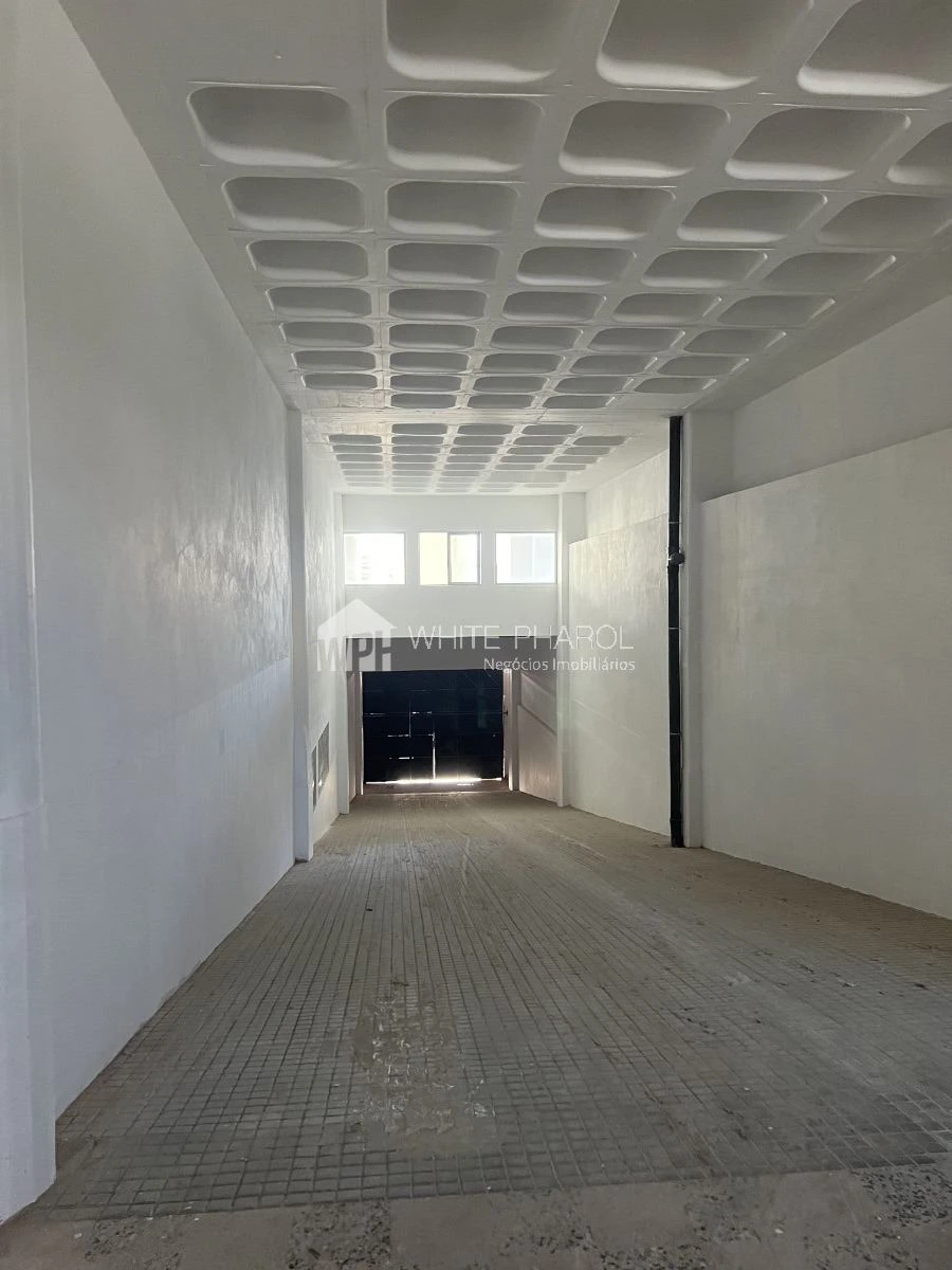 Armazém para Venda em Sacavém e Prior Velho Foto 26