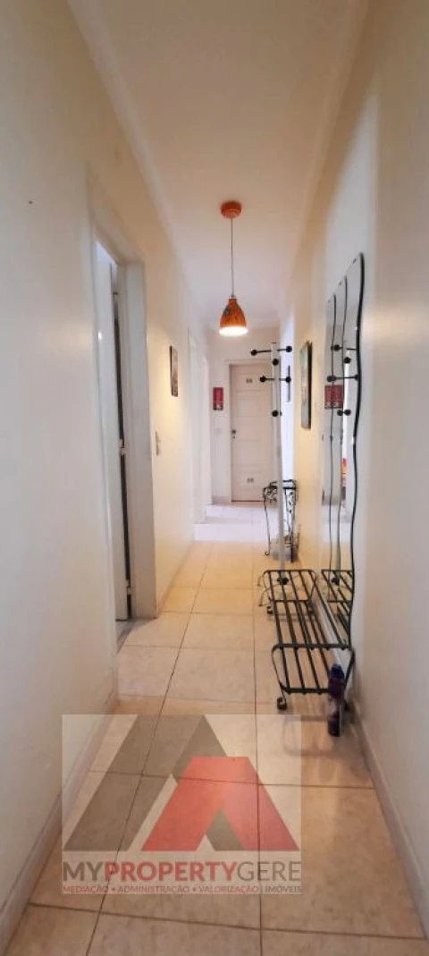 Apartamento T3 para Arrendamento em Alcantara