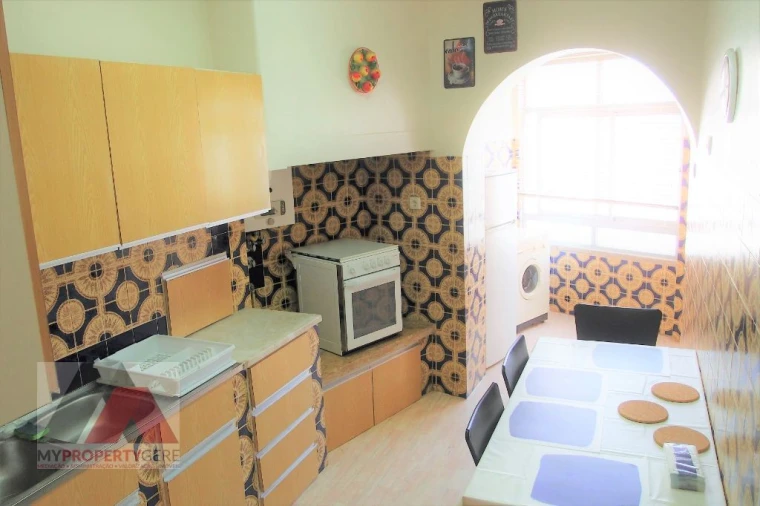 Apartamento T3 para Arrendamento em Alcantara Foto 3