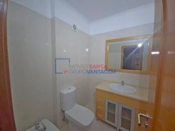 Apartamento T2 para Venda em Venteira