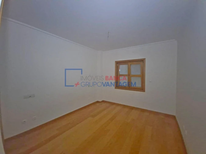 Apartamento T2 para Venda em Venteira Foto 12