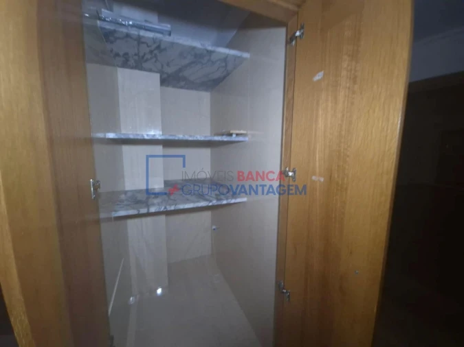 Apartamento T2 para Venda em Venteira Foto 13