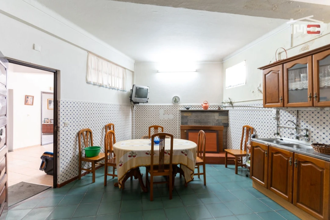 Apartamento T4 para Venda em Nossa Senhora das Misericordias Foto 13