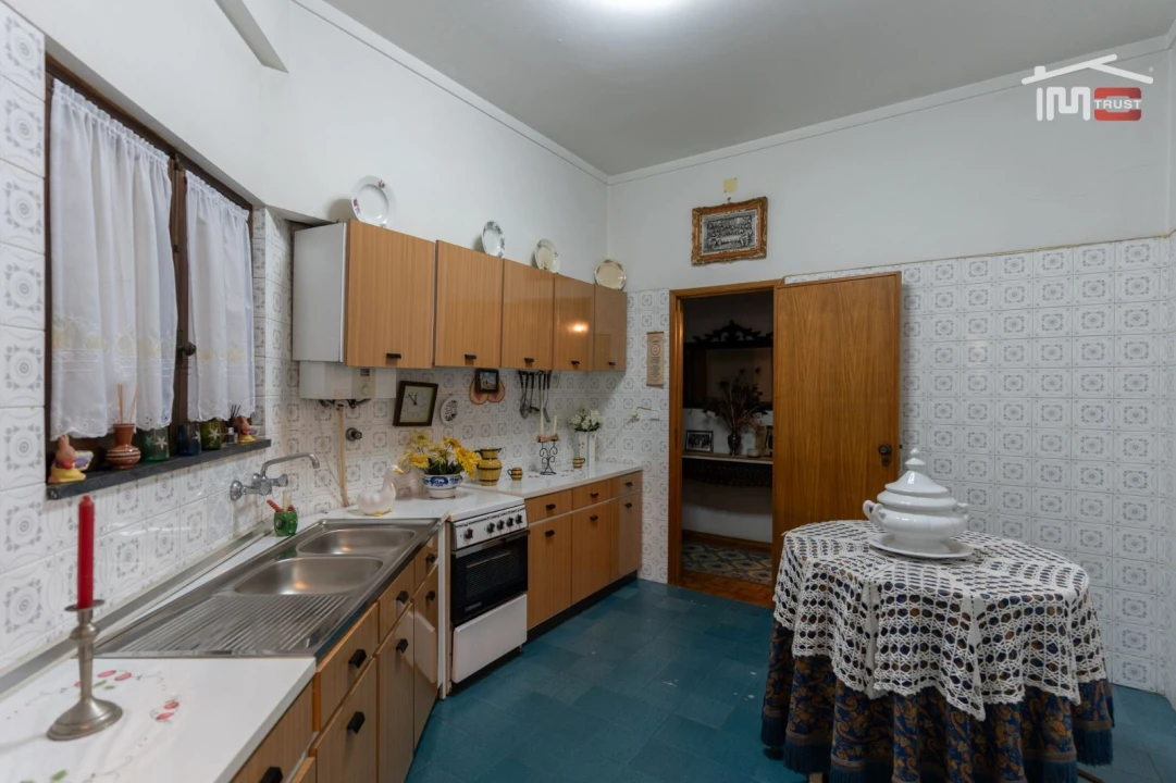 Apartamento T4 para Venda em Nossa Senhora das Misericordias Foto 15