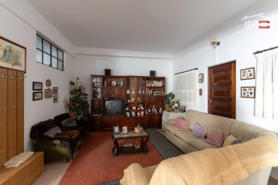 Apartamento T4 para Venda em Nossa Senhora das Misericordias