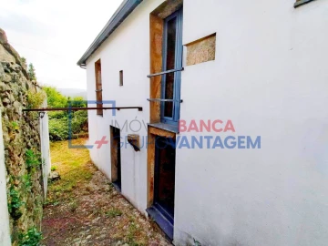 Moradia T3 para Venda em Alvarenga