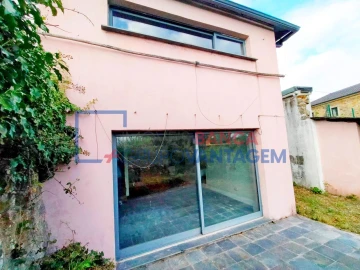 Moradia T3 para Venda em Alvarenga