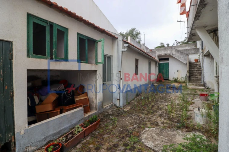 Prédio para Venda em Malveira e São Miguel de Alcainça Foto 2