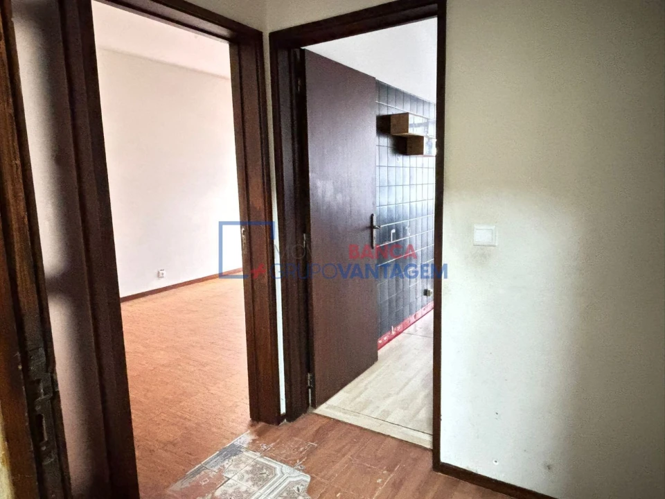 Apartamento T2 para Venda em Santa Marinha e São Pedro da Afurada Foto 5