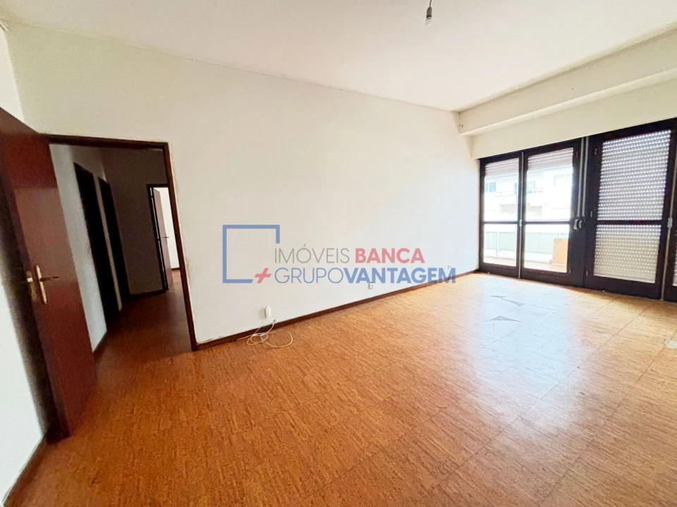Apartamento T2 para Venda em Santa Marinha e São Pedro da Afurada Foto 8