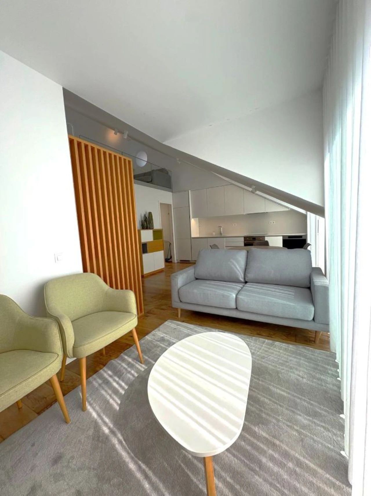 Apartamento T1 para Arrendamento em São Vicente Foto 14