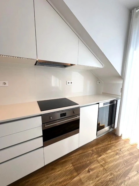 Apartamento T1 para Arrendamento em São Vicente