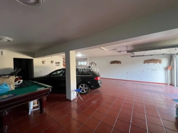 Moradia T4 para Venda em Sabariz