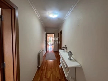 Moradia T4 para Venda em Sabariz