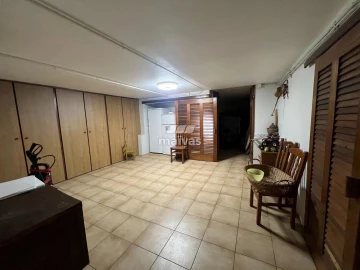 Moradia T4 para Venda em Sabariz