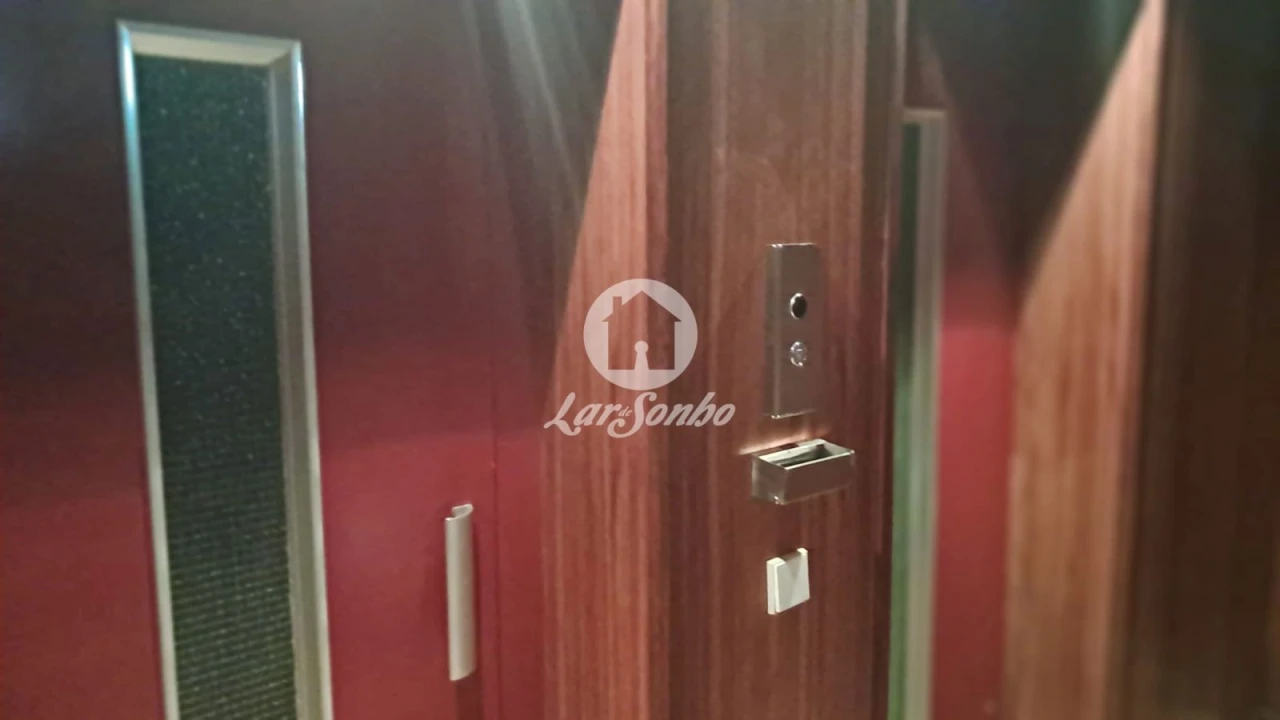 Apartamento T2 para Arrendamento em Paranhos Foto 24