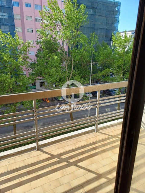 Apartamento T2 para Arrendamento em Paranhos