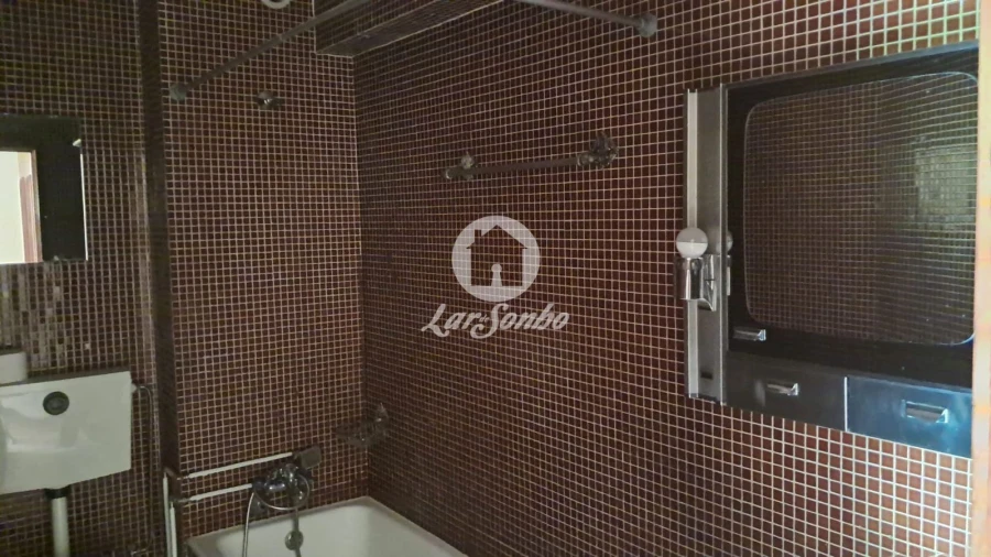 Apartamento T2 para Arrendamento em Paranhos Foto 15