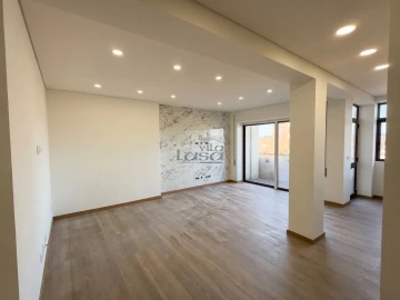 Apartamento T3 para Venda em Santa Marinha e São Pedro da Afurada