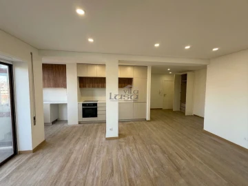Apartamento T3 para Venda em Santa Marinha e São Pedro da Afurada