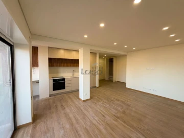 Apartamento T3 para Venda em Santa Marinha e São Pedro da Afurada
