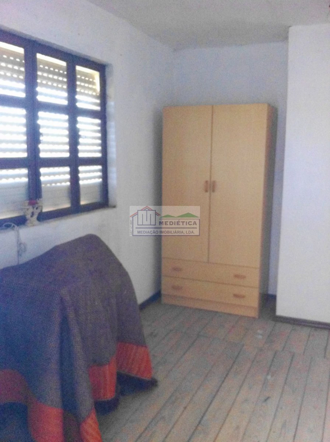 Moradia T3 para Venda em Cerejais Foto 9