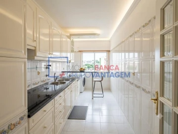 Apartamento T2 para Venda em Cacém e São Marcos