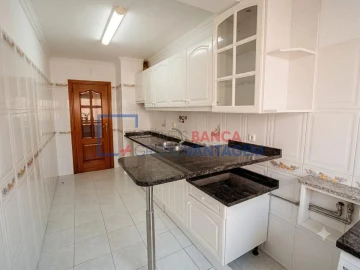 Apartamento T2 para Venda em Cacém e São Marcos
