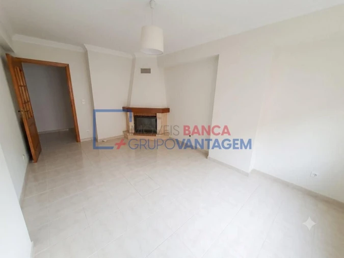 Apartamento T2 para Venda em Cacém e São Marcos Foto 15